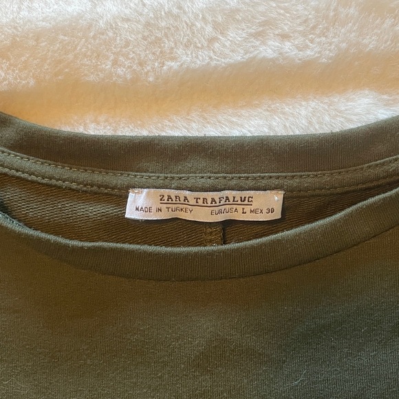 Zara Trafaluc olive green mini dress with tie wrap waist and bell sleeves - Picture 7 of 9